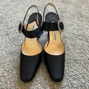 AUTHENTIC MANOLO BLAHNIKS